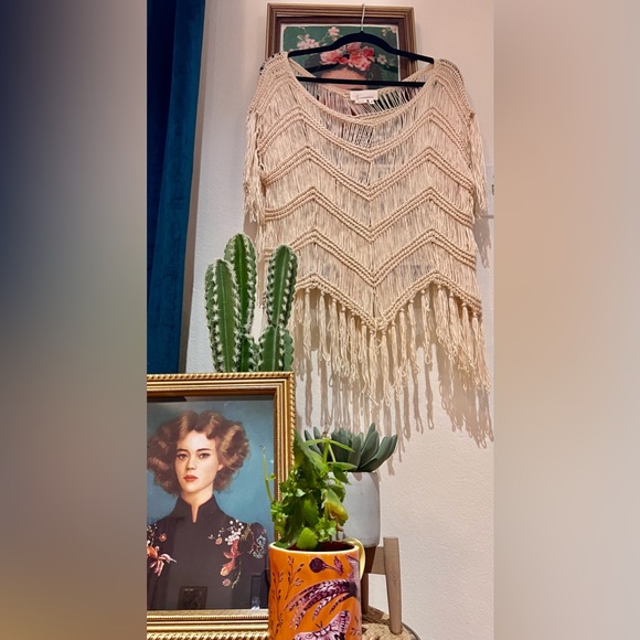 NWT Anthropologie Crochet Fringe Poncho Sz ALL (one size) in ivory - Picture 5 of 5